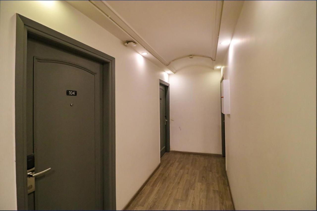 Fabhotel Lord Inn Nowe Delhi Zewnętrze zdjęcie
