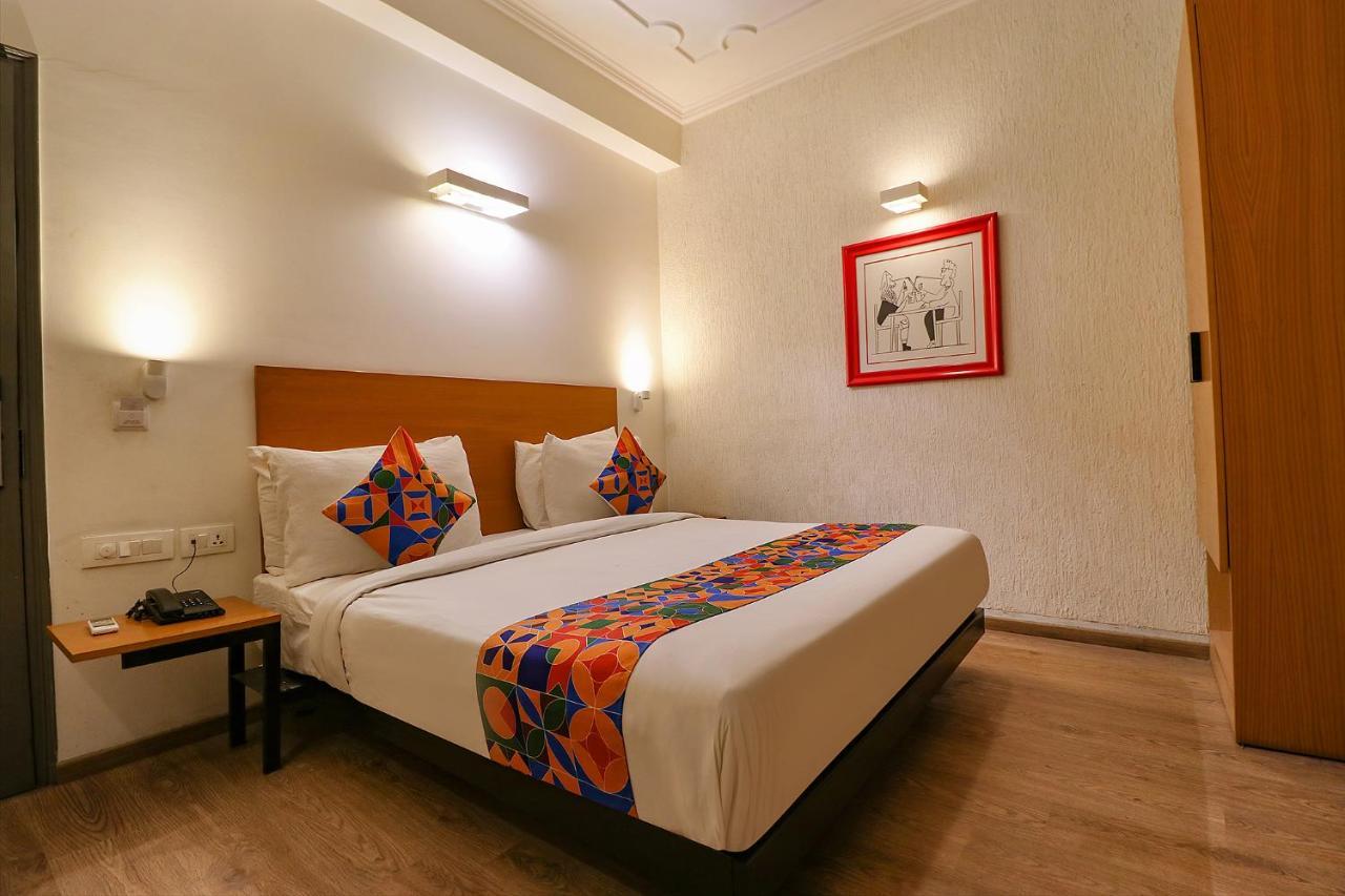 Fabhotel Lord Inn Nowe Delhi Zewnętrze zdjęcie