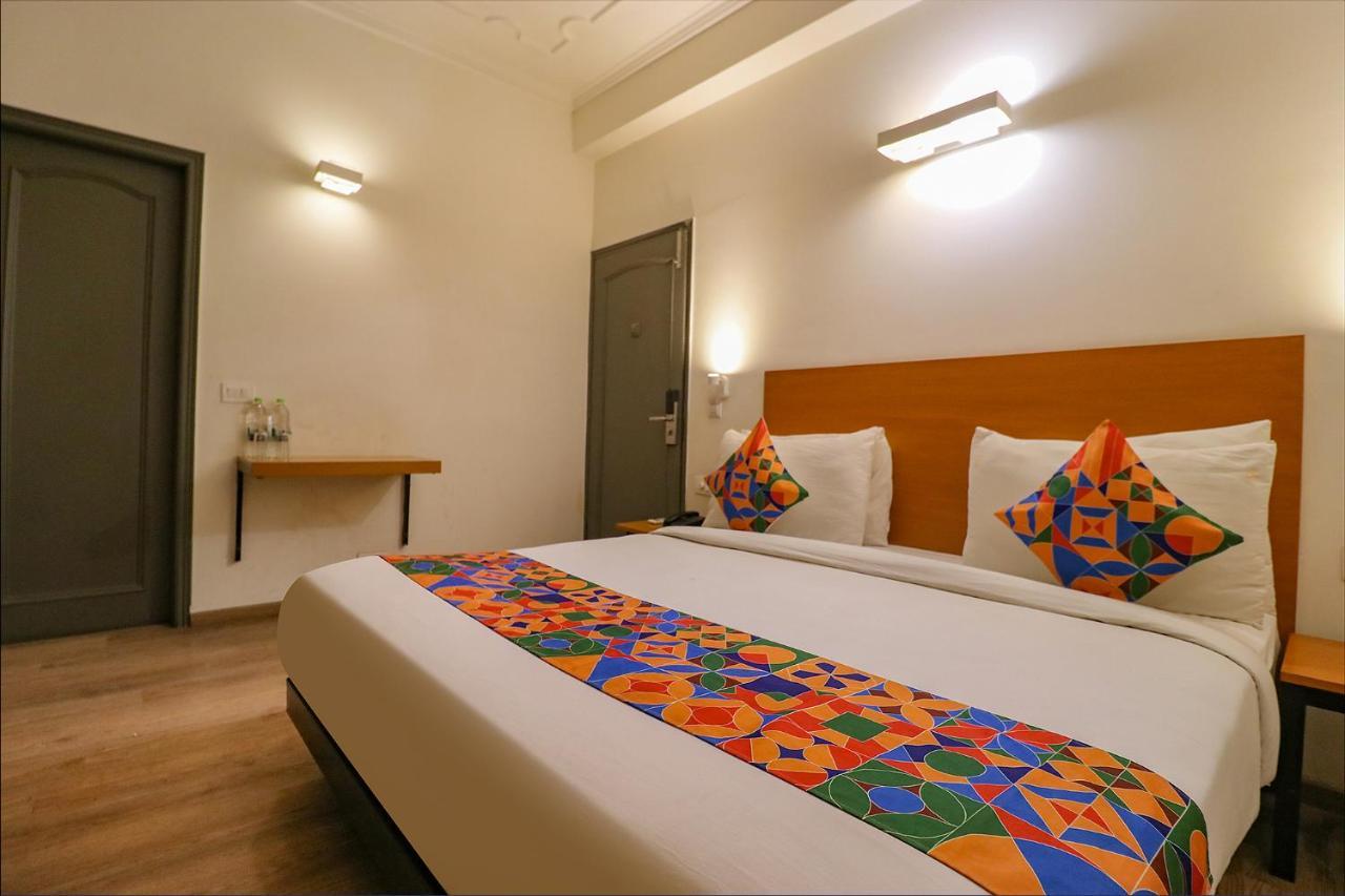 Fabhotel Lord Inn Nowe Delhi Zewnętrze zdjęcie