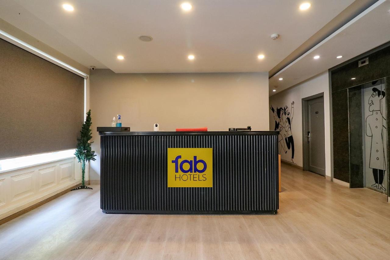Fabhotel Lord Inn Nowe Delhi Zewnętrze zdjęcie
