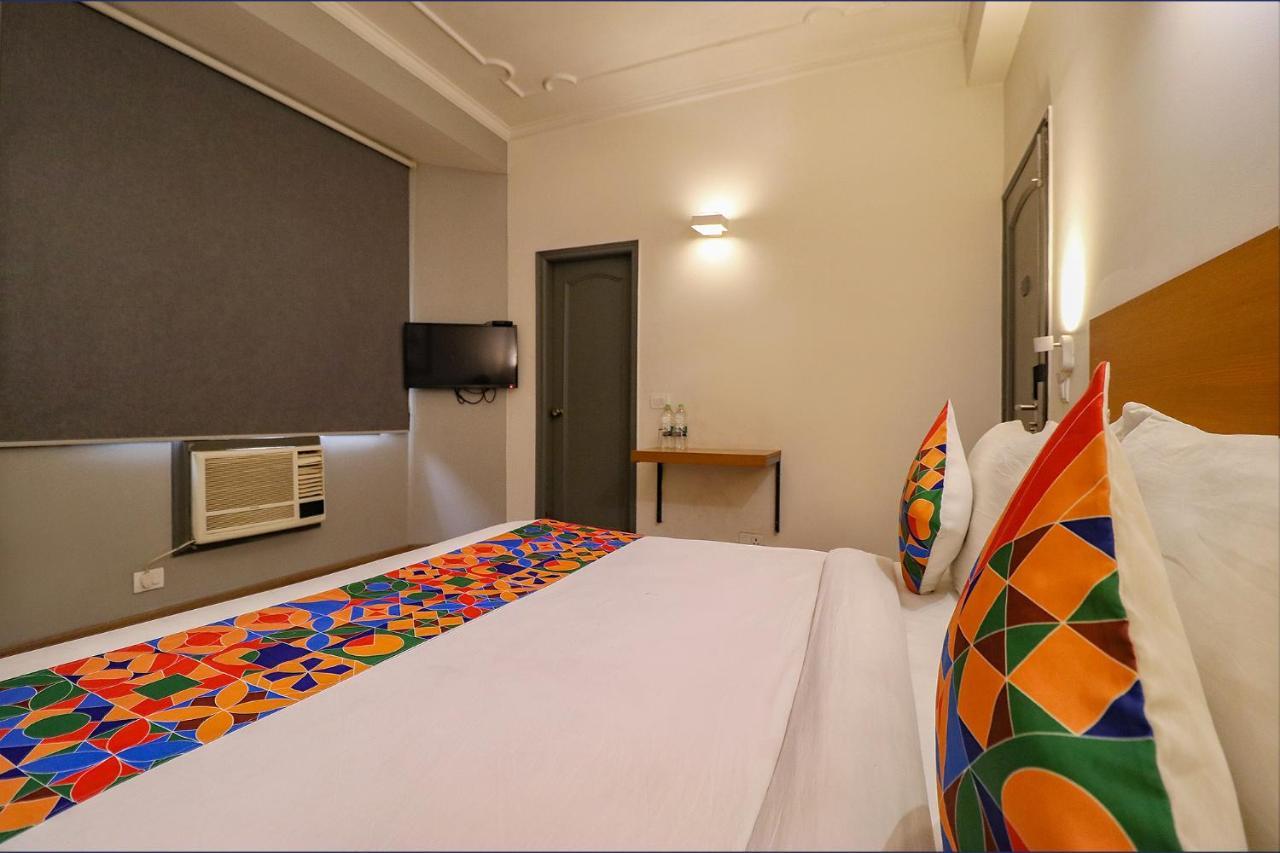 Fabhotel Lord Inn Nowe Delhi Zewnętrze zdjęcie