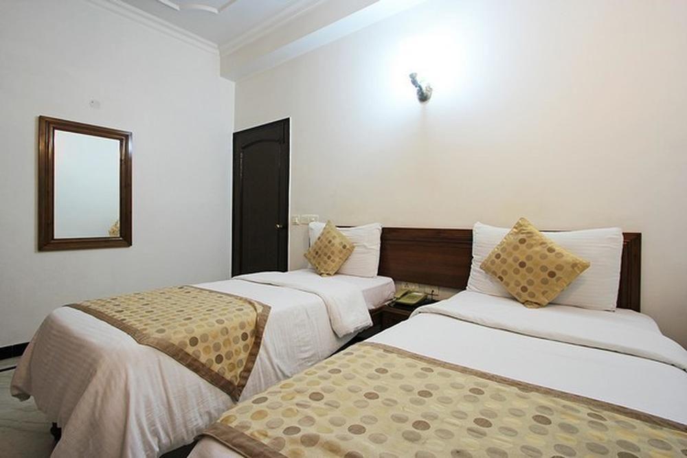 Fabhotel Lord Inn Nowe Delhi Zewnętrze zdjęcie