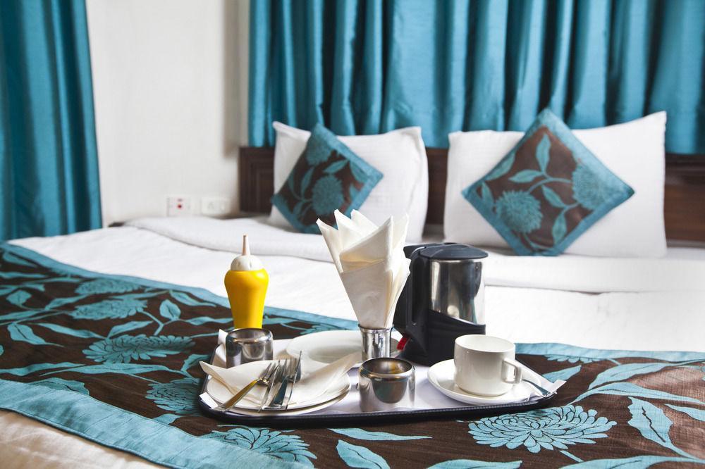 Fabhotel Lord Inn Nowe Delhi Zewnętrze zdjęcie