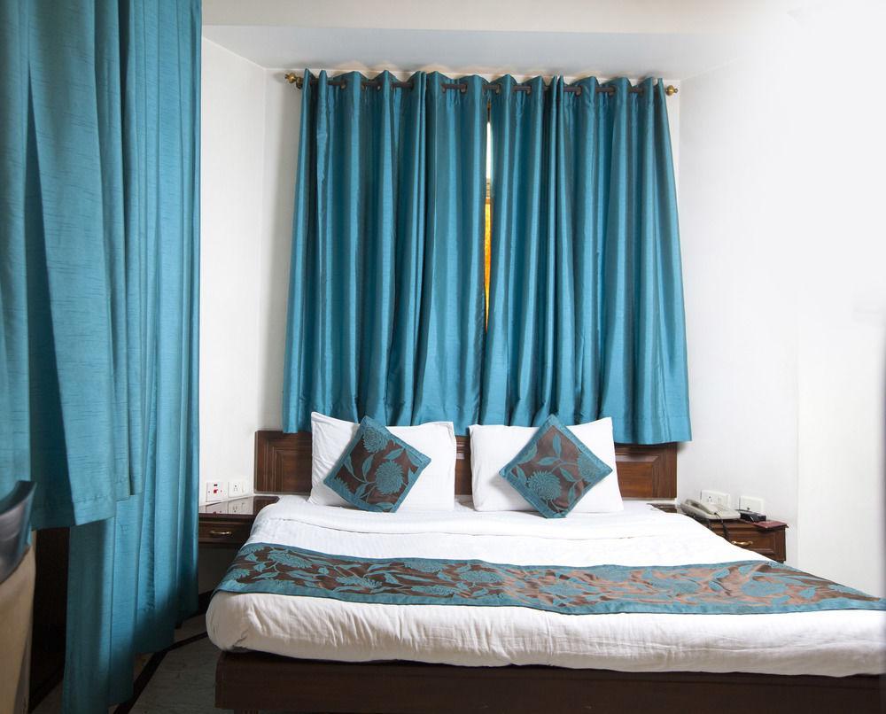 Fabhotel Lord Inn Nowe Delhi Zewnętrze zdjęcie