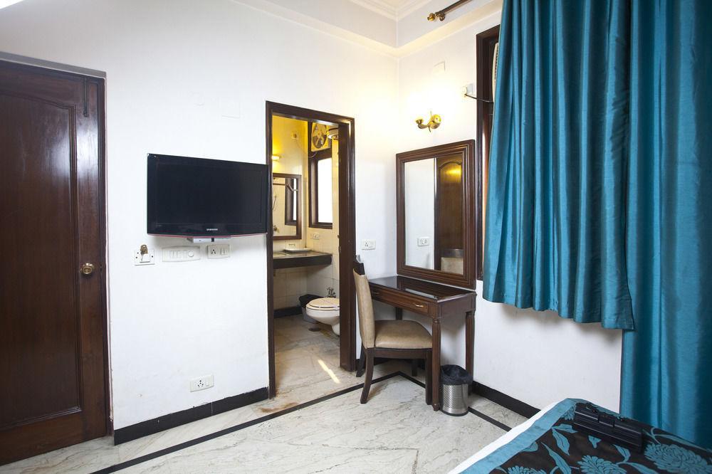 Fabhotel Lord Inn Nowe Delhi Zewnętrze zdjęcie